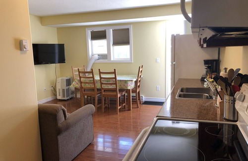 Tobermory Hotel | Escarpment Heights Motel