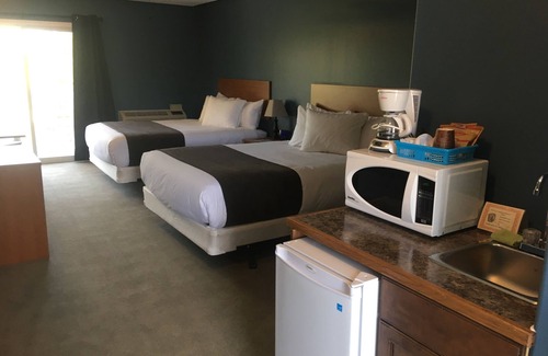 Tobermory Hotel | Escarpment Heights Motel