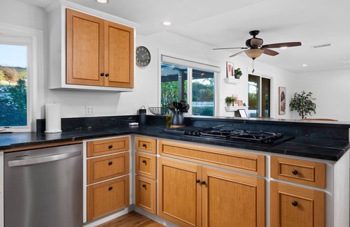 Felicita House | Escondido Escape