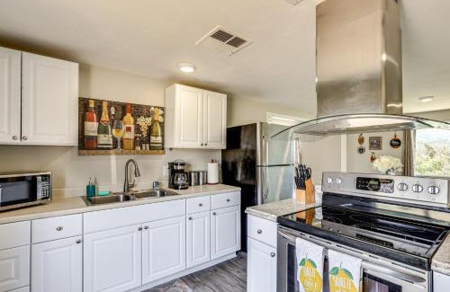Escondido House | Escondido Vineyard Estate Walk to Wineries!