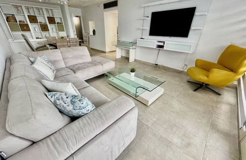 Cangrejo Arriba Apartment | ESJ14- Two bedrooms with ocean view with balcony