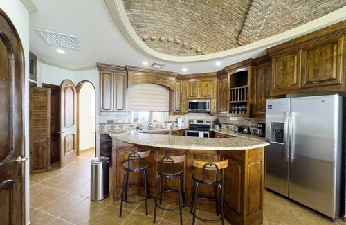 Sandy Beach Condo | Esmeralda Beach Resort 2 Bedrooms Condo B 402