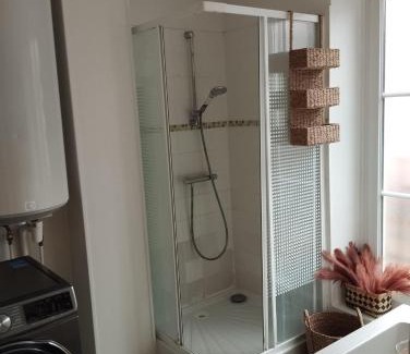 Noyon Apartment | Espaço brasserie