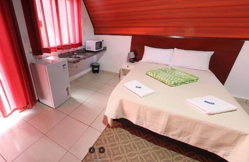 Cachoeira Paulista Hotel | Espaço Chalé Cereja