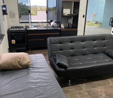 Cacapava House | Espaço Mattigor, Chácara mil m2, piscina grande com prainha e vista deslumbrante