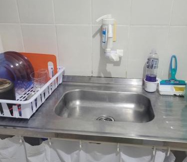 Itapua Apartment | Espaçosa kitnet em itapua 10 min da praia.