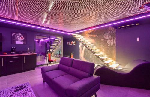 Lardenne Apartment | Espace évasions Loft love LOVE ROOM