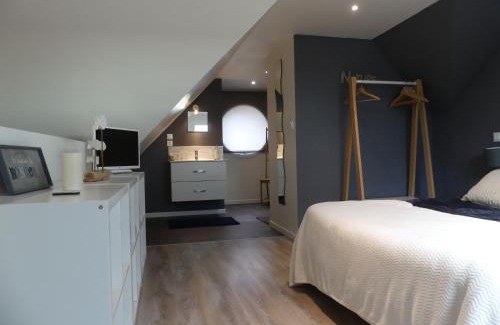 Saint-Evarzec House | Espace Acu-Nature