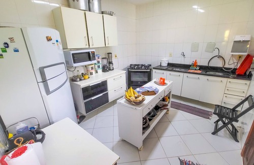 Monte Gordo House | Espaço Daltro - 5,000m² of trees with full infrastructure, 2km from Guarajuba