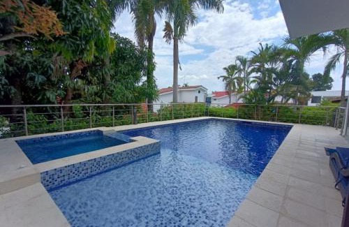 Melgar Villa | ESPECTACULAR CASA QUINTA EN MELGAR con PISCINA PRIVADA