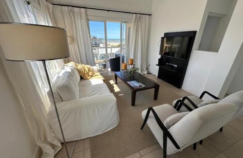 Carilo Apartment | Espectacular departamento con vista al mar