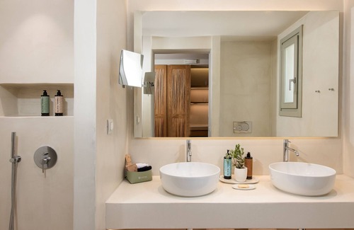 Kimolos Hotel | ESPERA SUITES