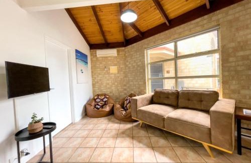 Esperance House | Esperance Foreshore Apartments