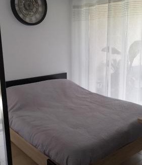 Santa-Maria-Poggio Apartment | Esperanza