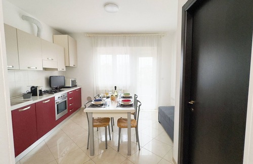 Sottomarina Apartment | Esperia Apartment - One Bedroom Apartment, Sleeps 3