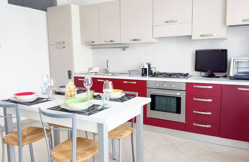 Sottomarina Apartment | Esperia Apartment - One Bedroom Apartment, Sleeps 3