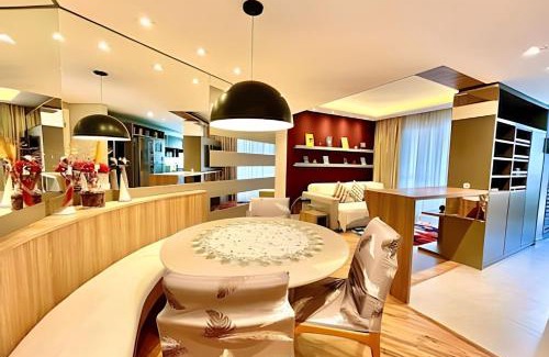 Vila Izabel Apartment | ESPLÊNDiDO, apto com suíte, ar cond, e garagem!