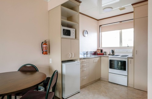 Gore Hotel | Esplanade Motels