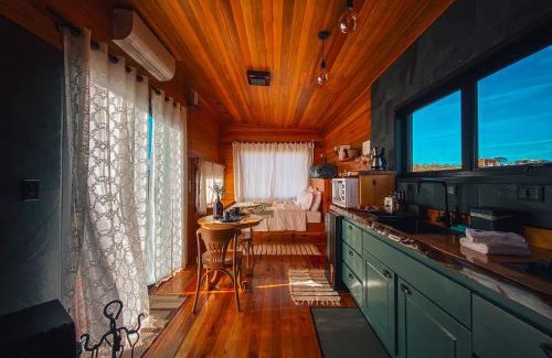 Vacas Gordas Cabin | Essa cabana saiu de um filme, literalmente