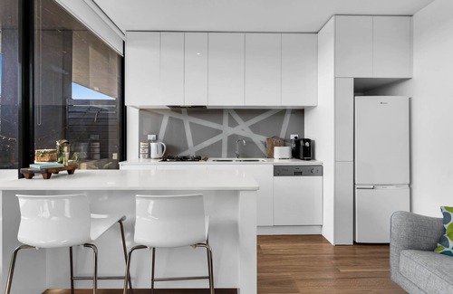 Essendon North Apartment | Essendon North Sanctuary by Ready Set Stay