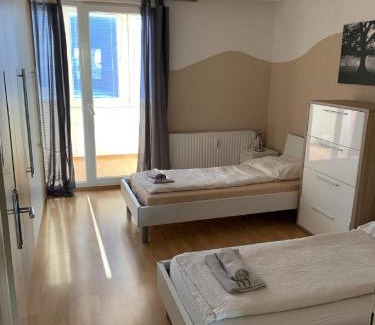 Wittau Apartment | Esslinger Hauptstr Spacious apartment with loggia