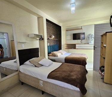 Uvaranas House | Estúdio Central 76