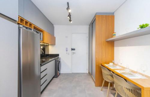 Cristo Rei Apartment | Estúdio Completo para 5 Pessoas Com Vaga - EIX0205