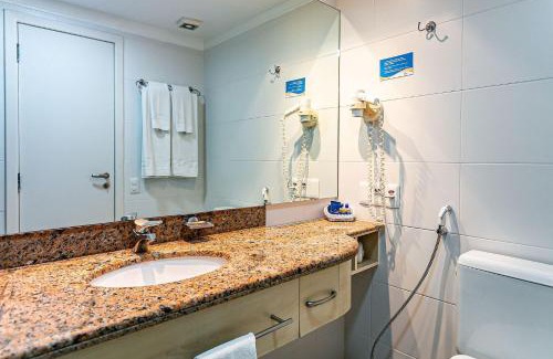 Jurere Resort | Estúdios Modernos em Resort pé na areia - Jurerê Beach Village JBVJR