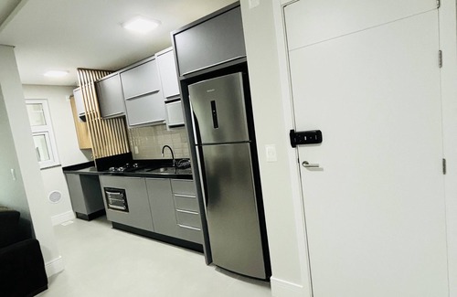 Alto Ribeirao Apartment | Estadia Perfeita em Florianópolis: Apartamento com 2 Quartos e Churrasqueira!