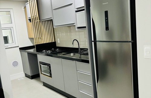 Alto Ribeirao Apartment | Estadia Perfeita em Florianópolis: Apartamento com 2 Quartos e Churrasqueira!