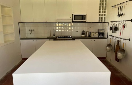 Gowland House | Estancia "La Reforma I"