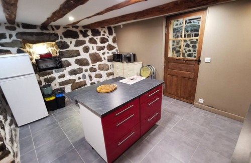 Le Monastier-sur-Gazeille House | Estaou treillo 2 gîte rural *