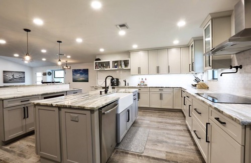 Bonita Springs House | Estate pool home minutes from the beach, shopping and restaurants