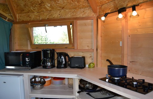 Avesnes-en-Val Cabin | Estate with wooden cabins, close to the sea, mini-farm, games
