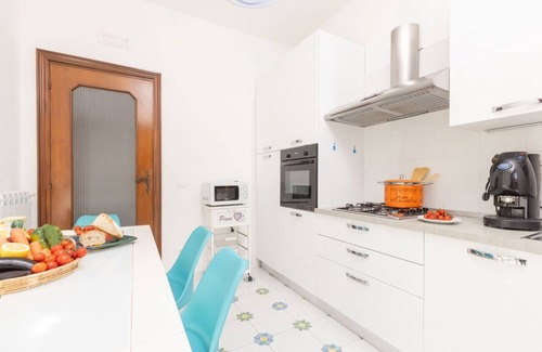 Priora Villa | Estate4home - Villa Louise