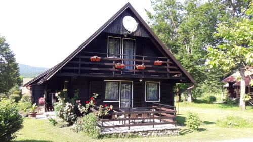 Jezerce House | Estavela Holiday home