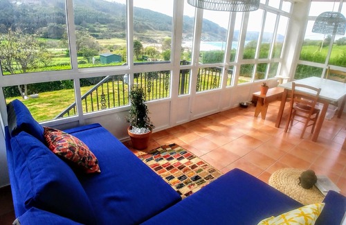 Xove House | Esteiro Surf House