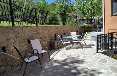 Lavda House | Estel 2bedroom villa with fireplace