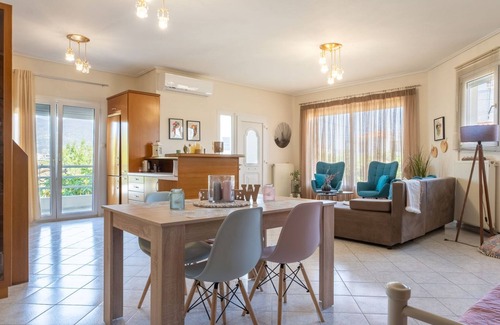 Nees Pagases House | Estell’s sweet luxury house