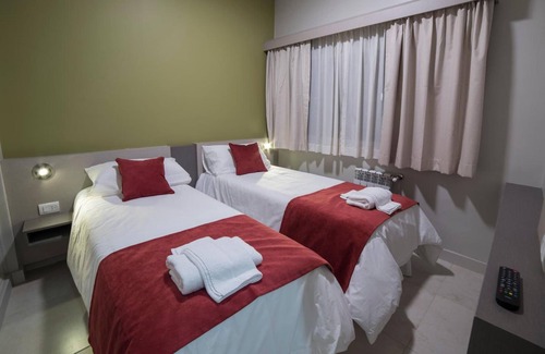 General Roca Hotel | Estepa Hotel