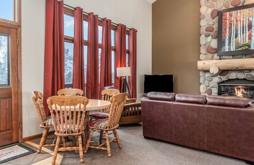 Aspen Brook House | Estes Escape - Spacious Family Mountain Home Retreat Sleeps 14 -- 20-NCD0268