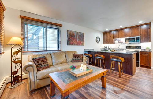 Estes Park Condo | Estes Park Condo Rental: Balcony w/River Views!
