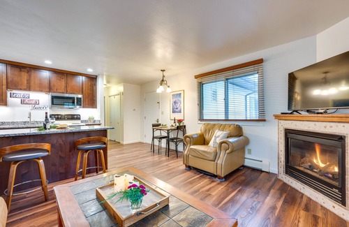 Estes Park Condo | Estes Park Condo Rental: Balcony w/River Views!