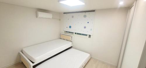 Eunpyeong-gu Villa | Esther House #Seoul Station 5min by GTX-A #Hongdae 15min