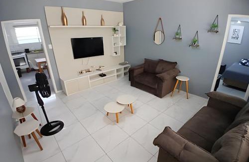 Gonzaga Apartment | Estilo e Conforto no Gonzaga – Uma Joia em Santos!