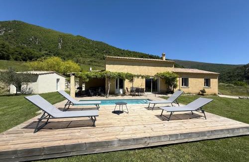 Saint-Ferreol-Trente-Pas Villa | Estive des Angelettes Piscine chauffée Sauna