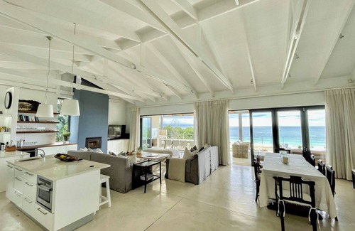 Plettenberg Bay Villa | Estrella Residence - Four Bedroom Villa, Sleeps 12