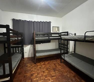 Carmona Hotel | Estrella Rooms & Bunk Beds