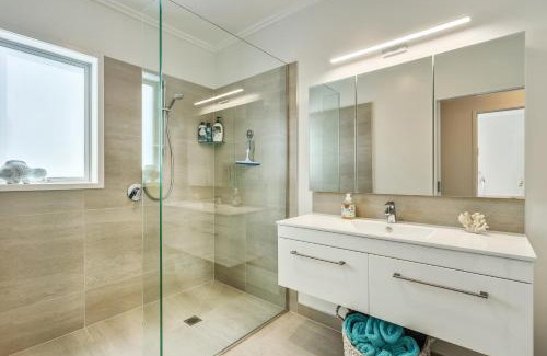 Mangawhai House | Estuary Bliss Getaway