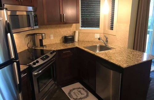 Regional District of Nanaimo Apartment | Estuary Escape - 1BDRM - Full Kitchen